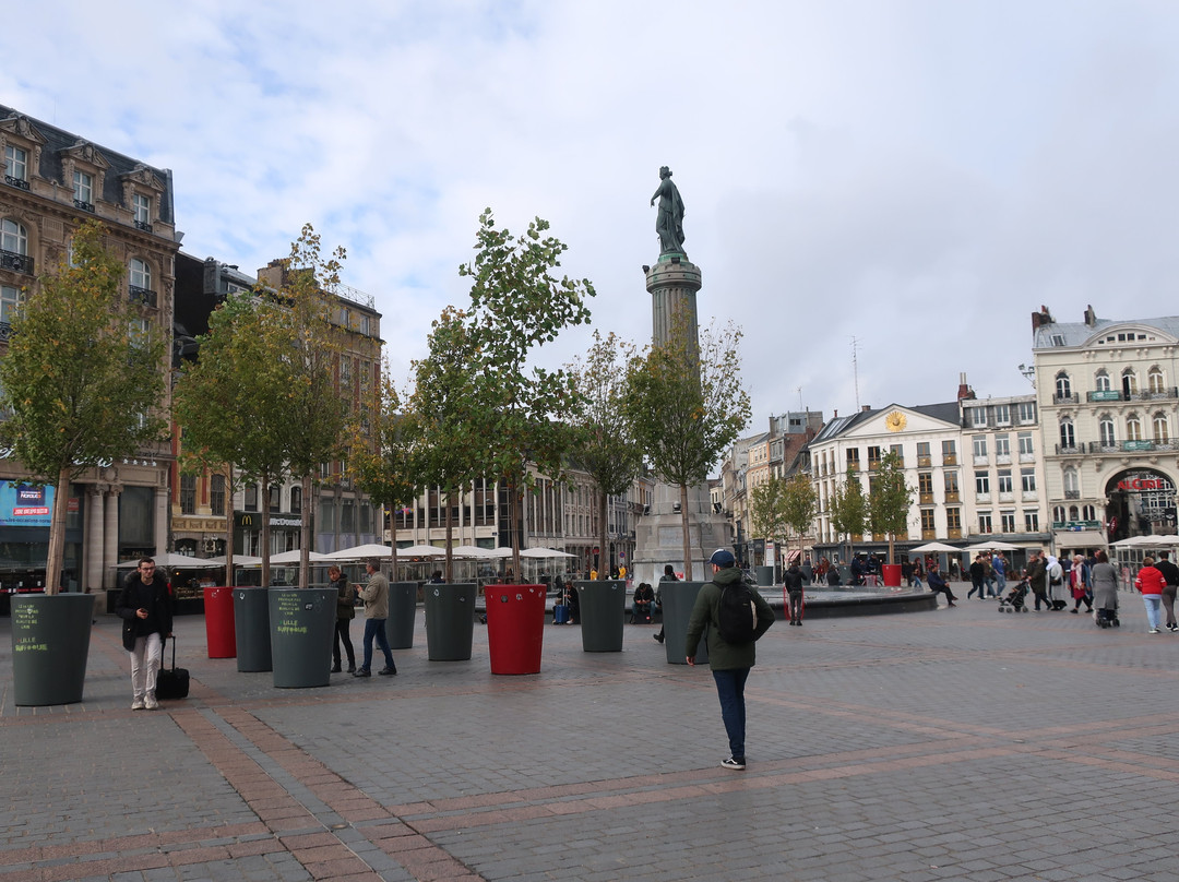 Place du Theatre-里尔必去景点