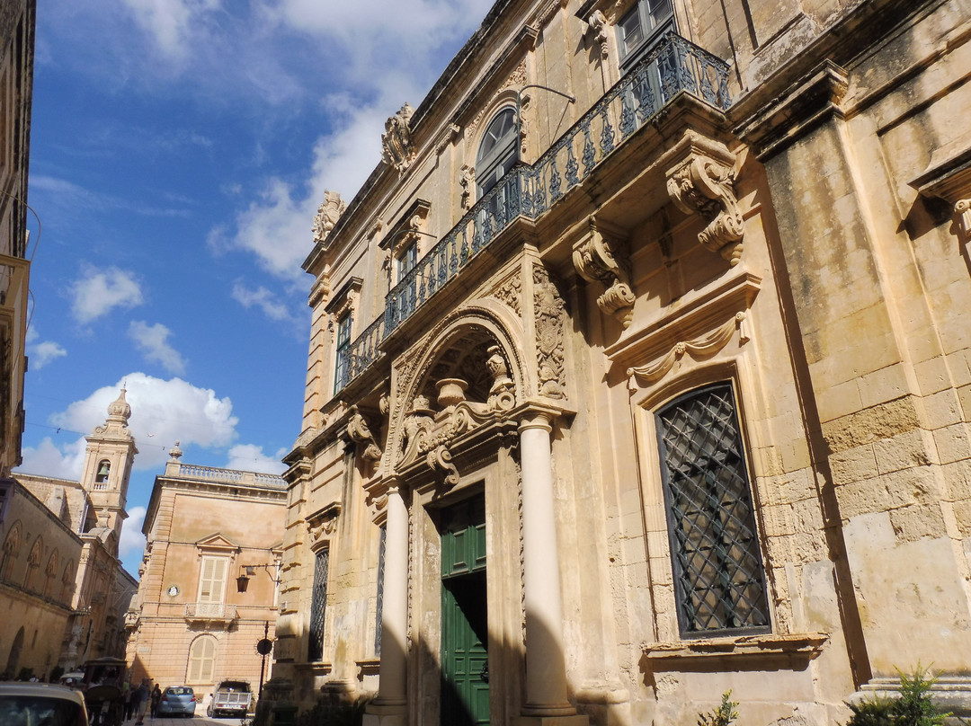 Villegaignon Street-姆迪纳必去景点