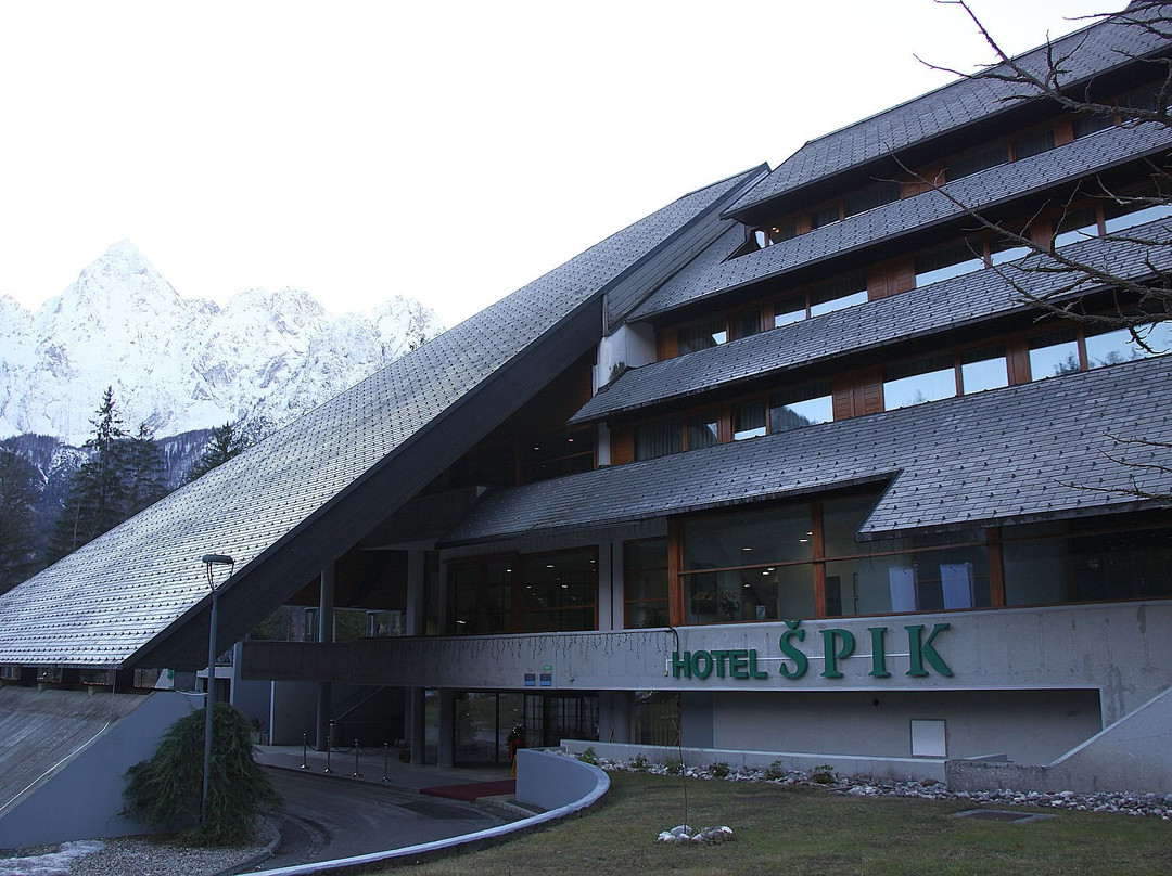 Hotel Spik Alpine Resort主图