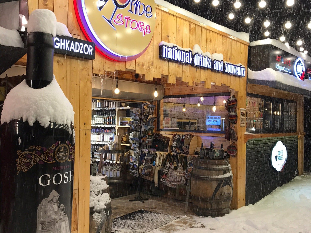 Wine Store Tsaghkadzor-Tsakhkadzor必去景点