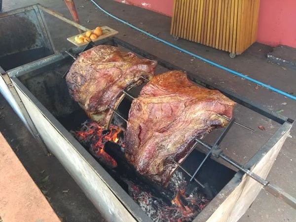 Restaurante Pesqueiro Porco Light