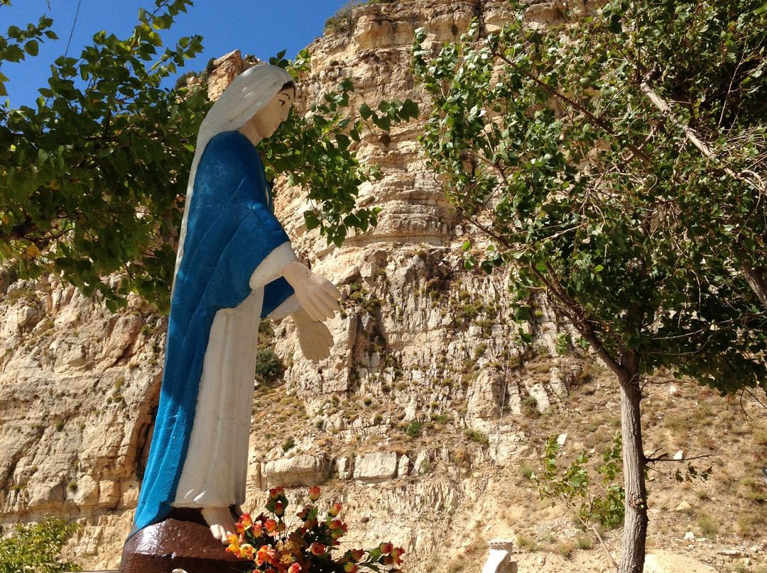 Hiking the Peaks of Laqlouq & Akoura with Green Steps-Aayoun El Aalaq Laqlouq必去景点