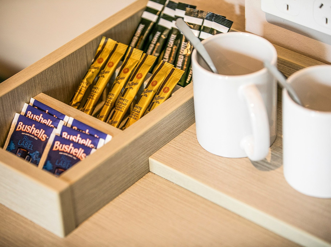 Nightcap at Fairfield主图