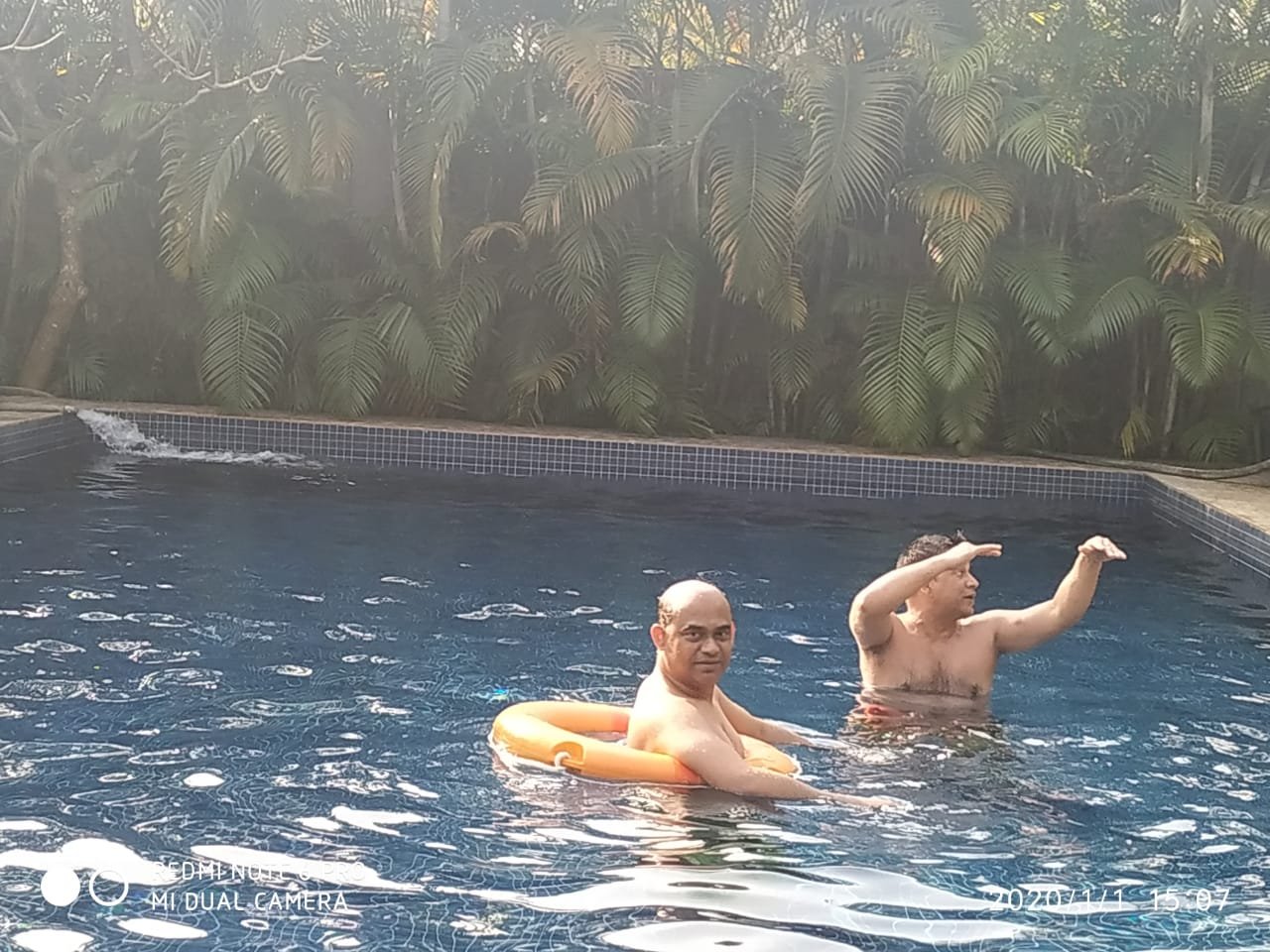 Meghmati Village Resort-泳池
