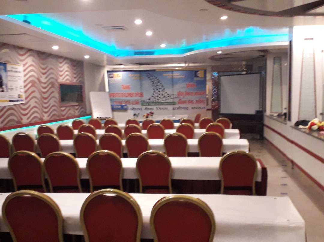 Hotel Melrose Inn主图