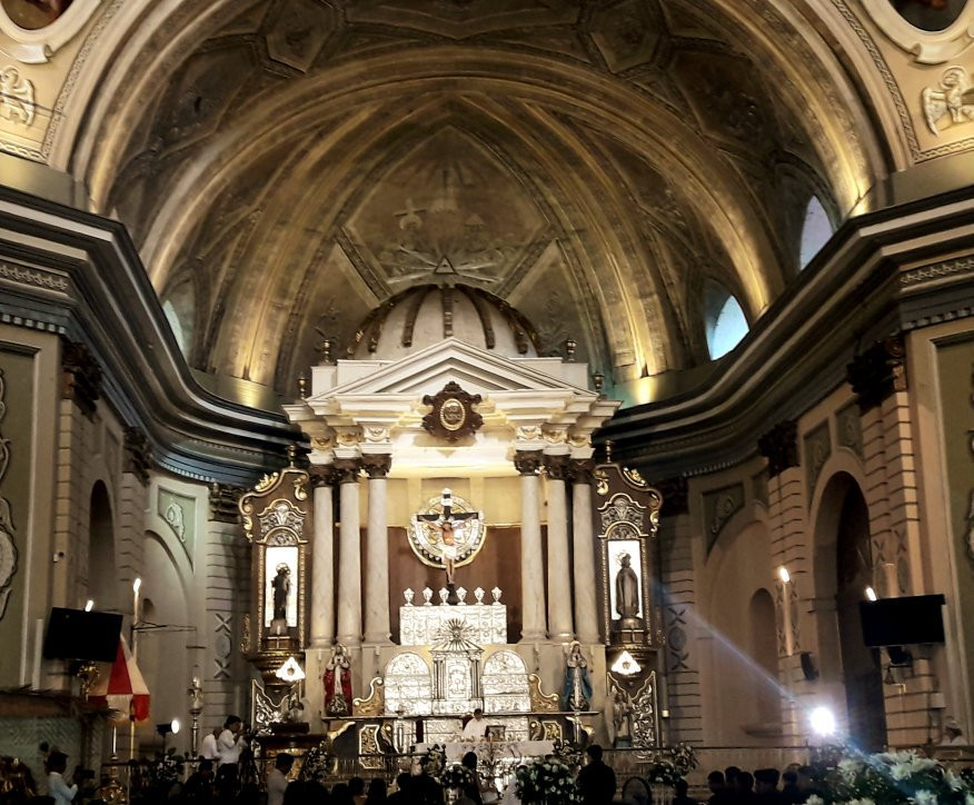 Basilica of St. Martin de Tours景点图片