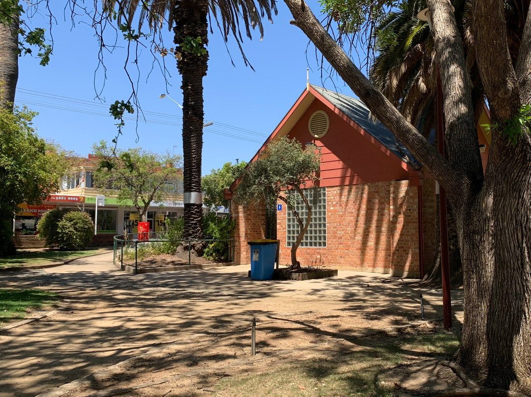 Waring Gardens-Deniliquin必去景点