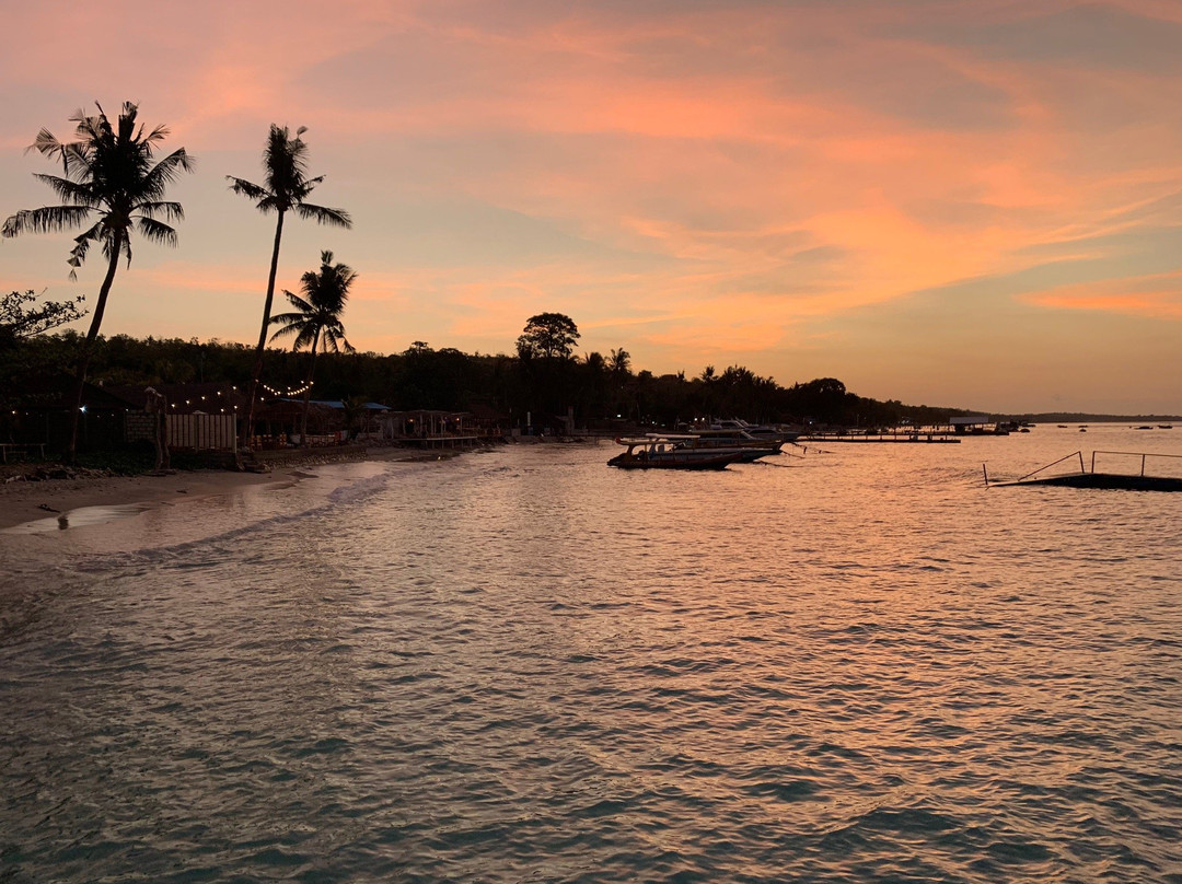 Pi Karya Beach主图