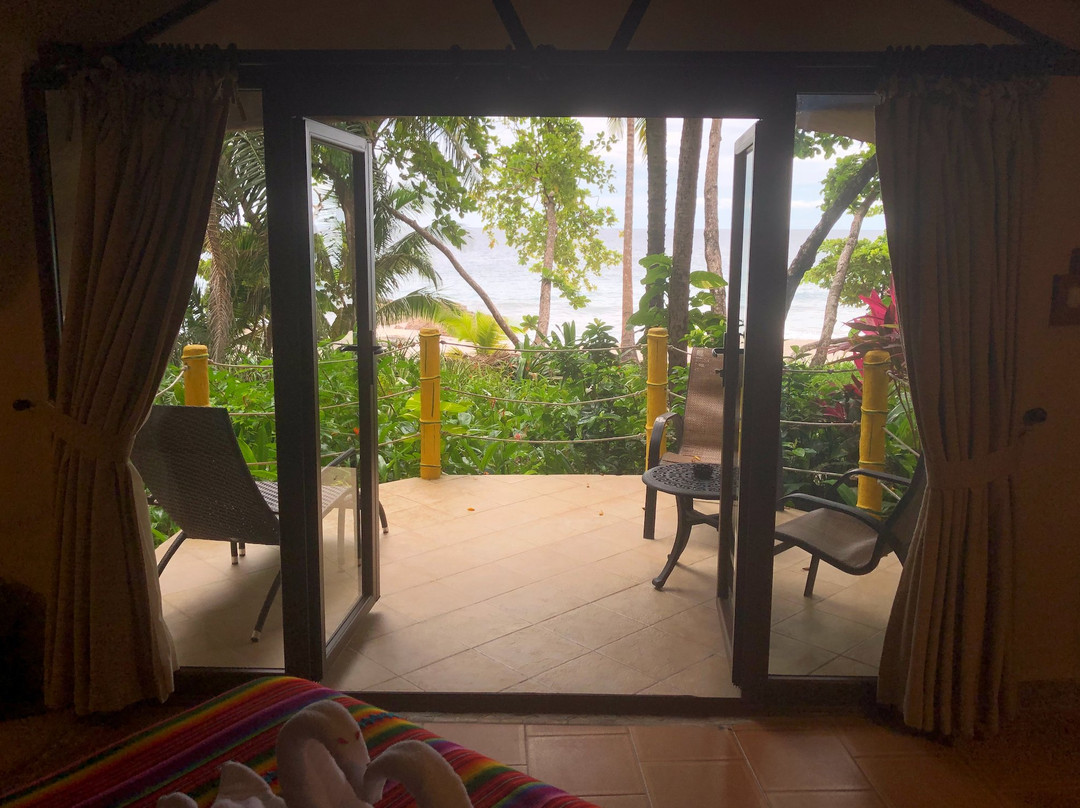 Ylang Ylang Beach Resort主图