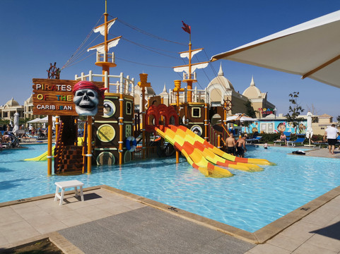 Titanic Royal-Families and Couples only主图