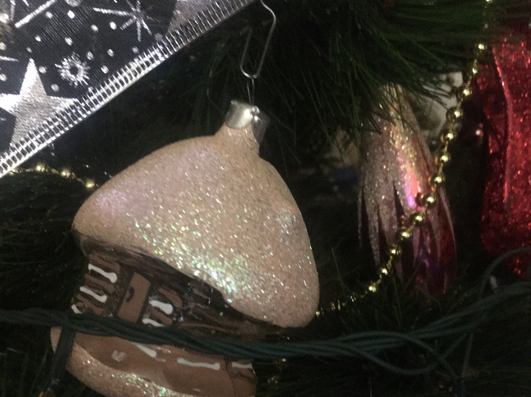 Christmas Decorations Factory景点图片