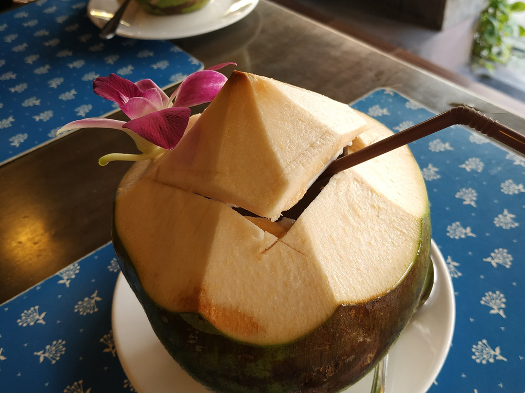 拉迈酒店主图