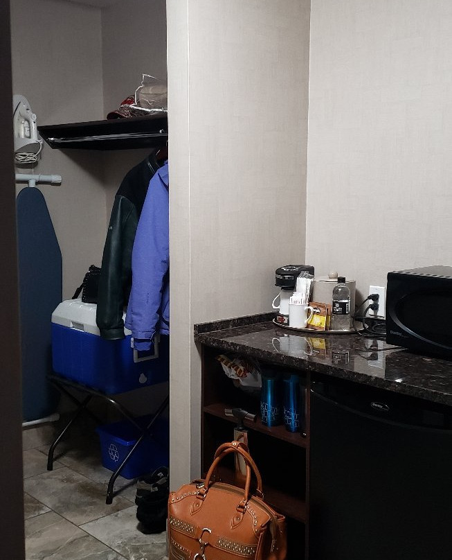 Cobble Creek Lodge Inc主图