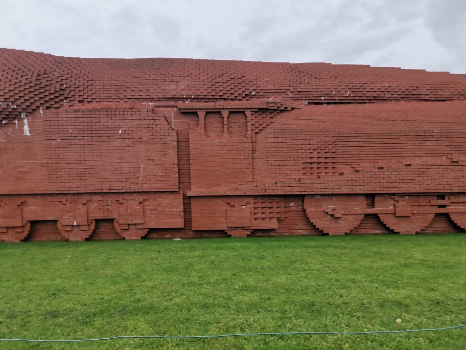 David Mach's Train Sculpture, Darlington景点图片
