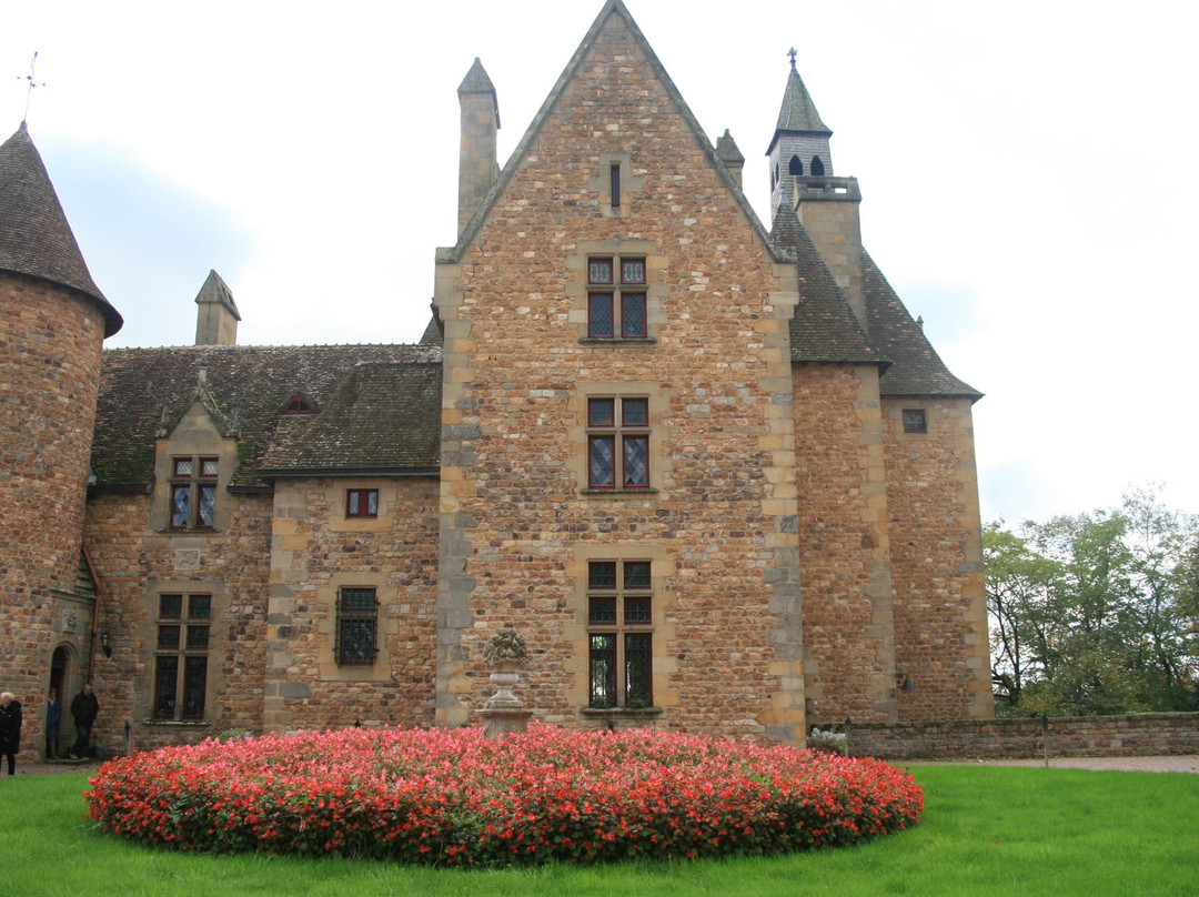 Chateau De Peufeilhoux-Vallon-en-Sully必去景点