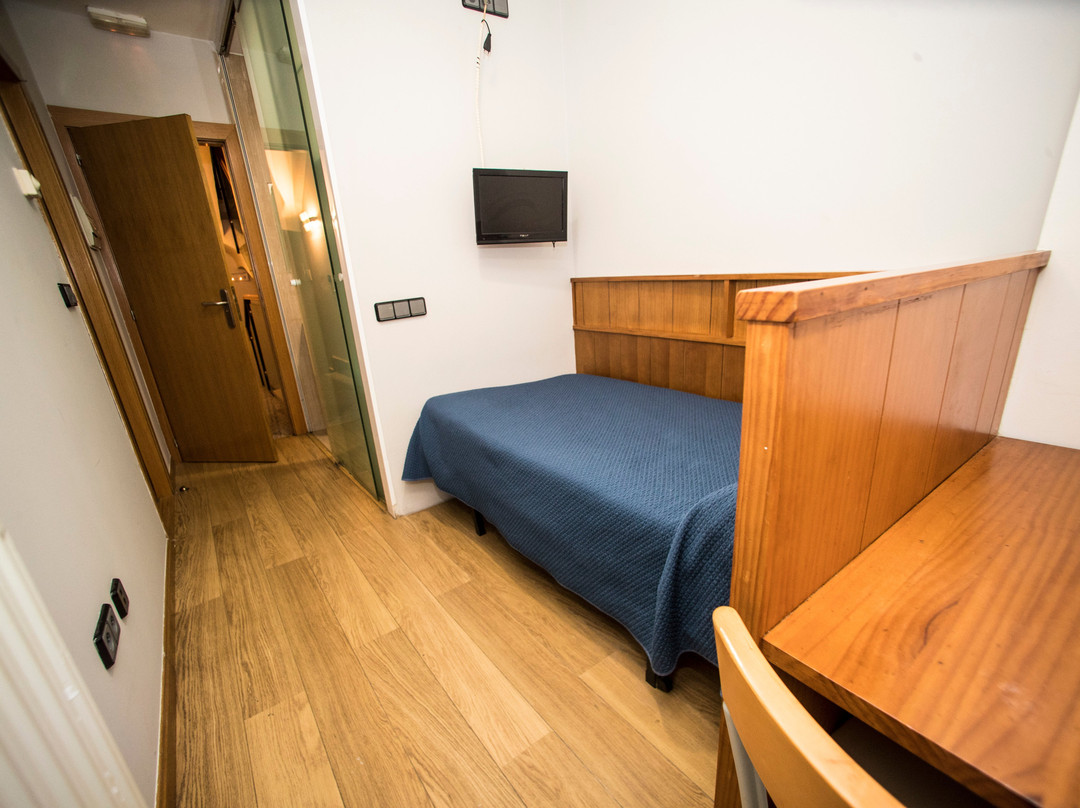 卡巴雷洛斯青年旅舍主图