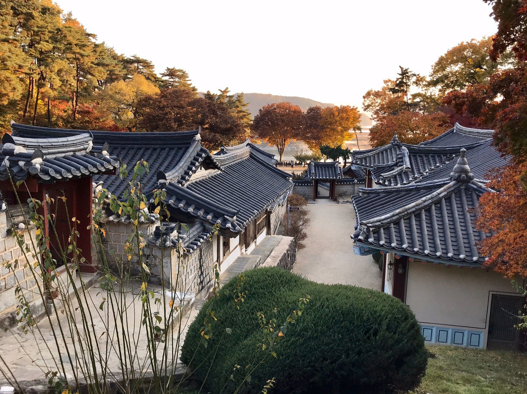 Dosanseowon Confucian School-安东市必去景点