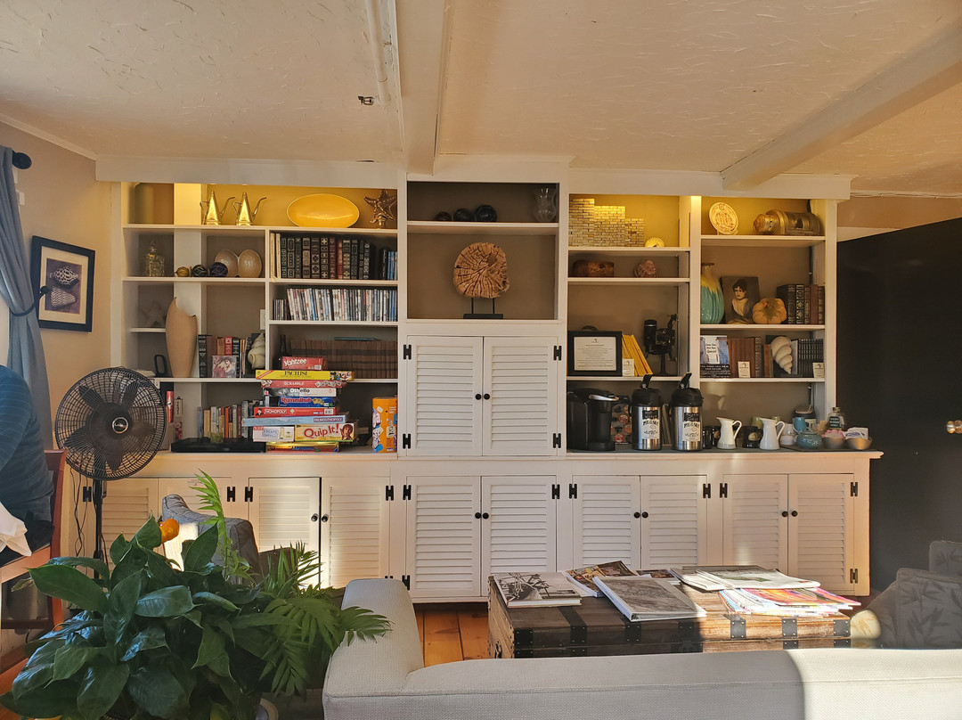 Woods Hole Inn主图