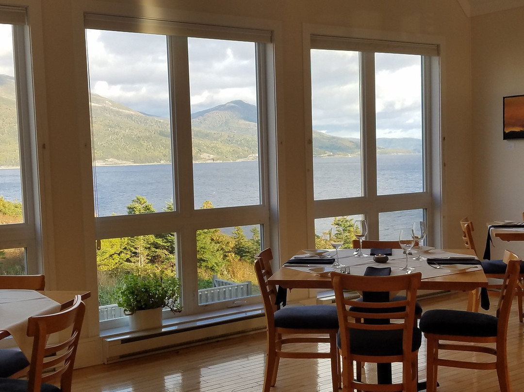 Neddies Harbour Inn主图