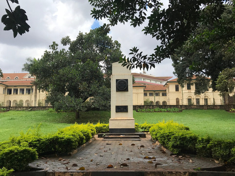 Airpals Safaris Tour-坎帕拉必去景点