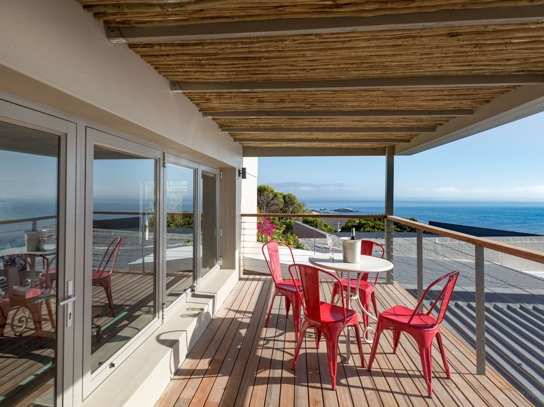 Watercolours Studios主图