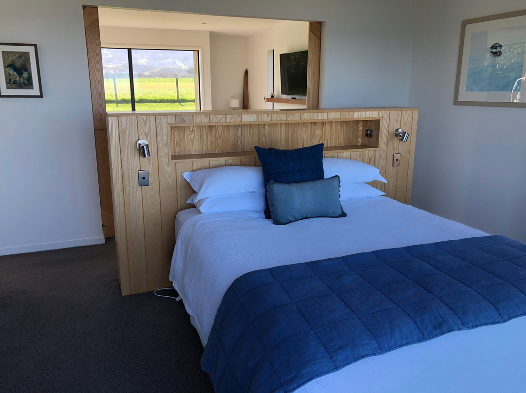 Glenburn Coastal Retreat主图