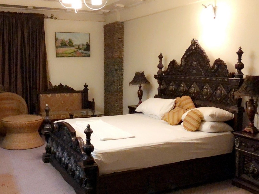 Undrah Inn Hotel主图