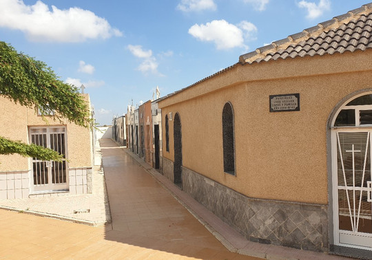 Cementerio de Balsicas-Balsicas必去景点