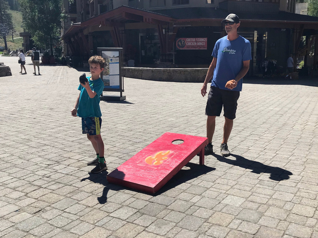 The Village at Palisades Tahoe主图