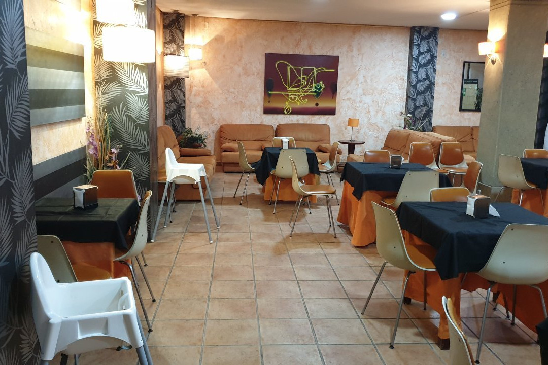 Hotel Dona Lola主图