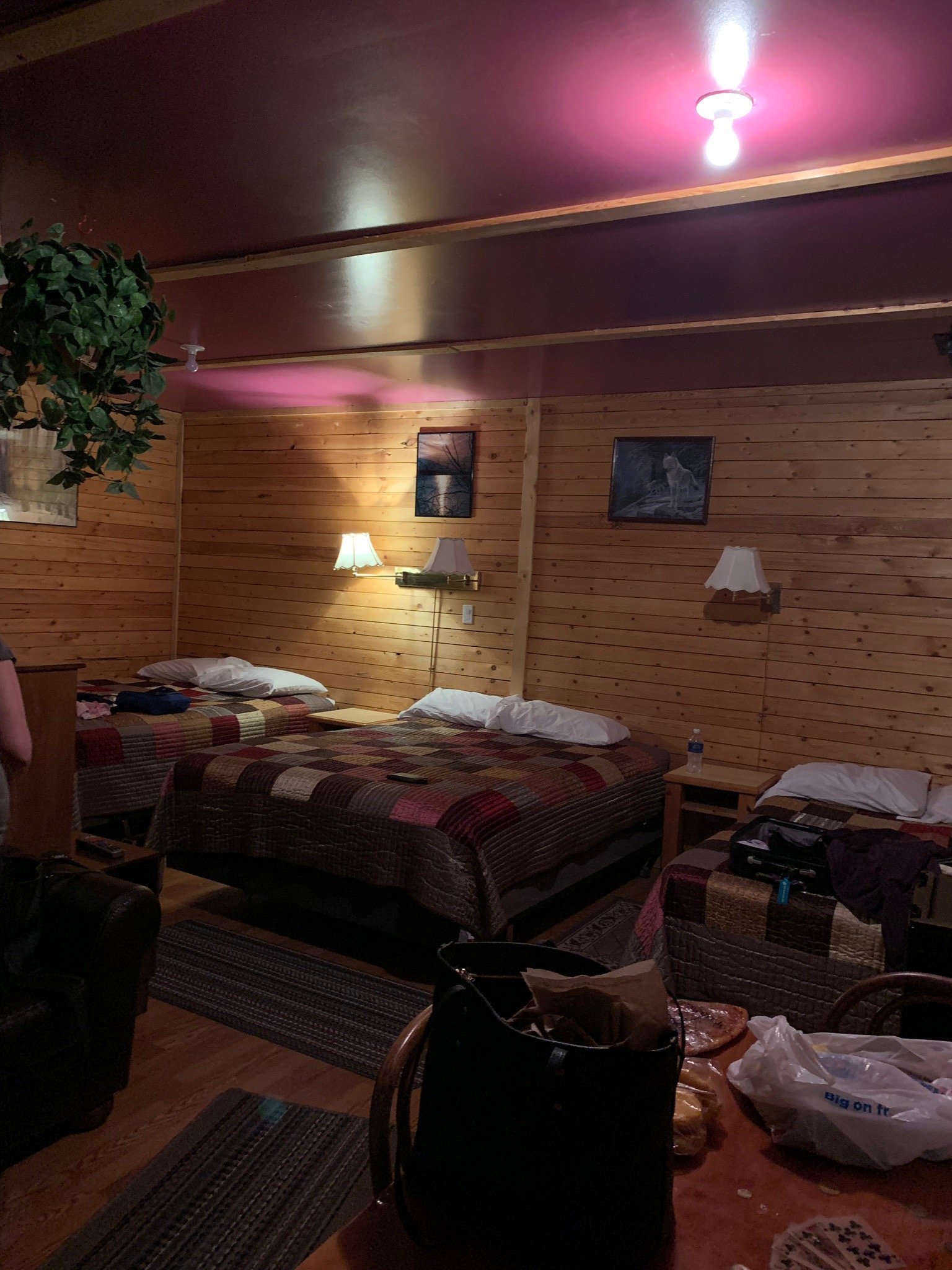 Buckshot Betty's Restaurant & Rooms-官方