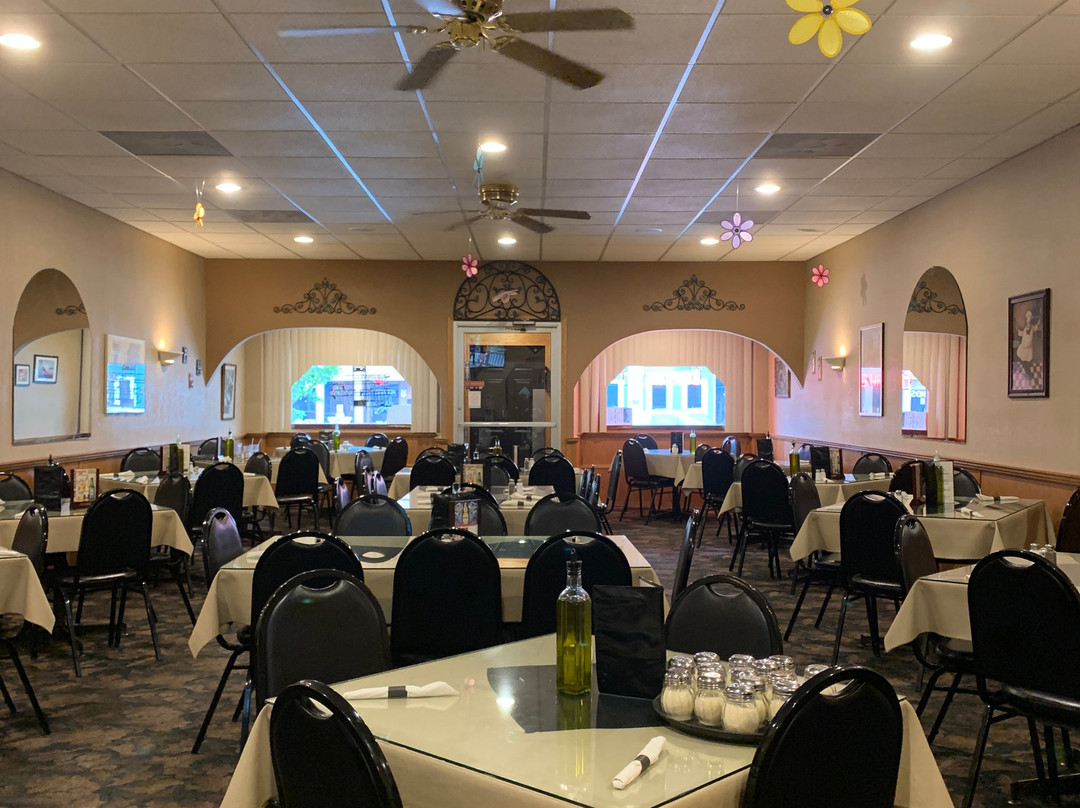 Albany餐馆和美食-Villa Pizza