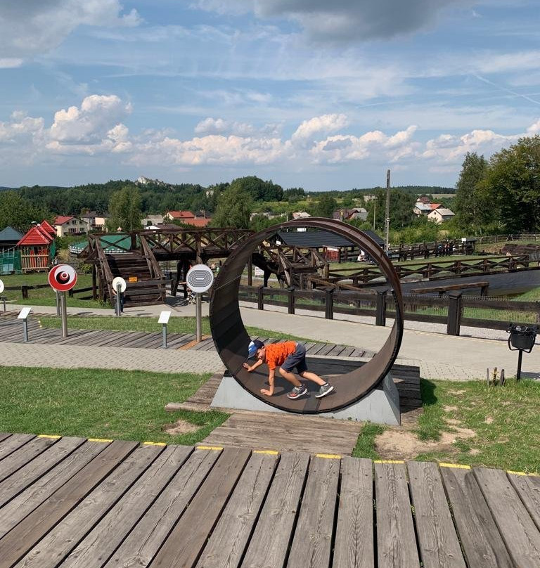 Ogrodzieniec Theme Park景点图片