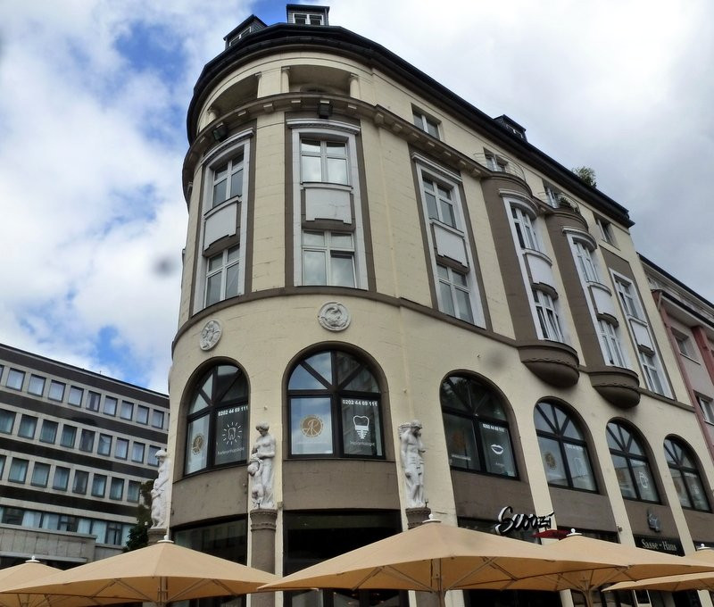 Else-Lasker-Schüler-Denkmal-伍珀塔尔必去景点