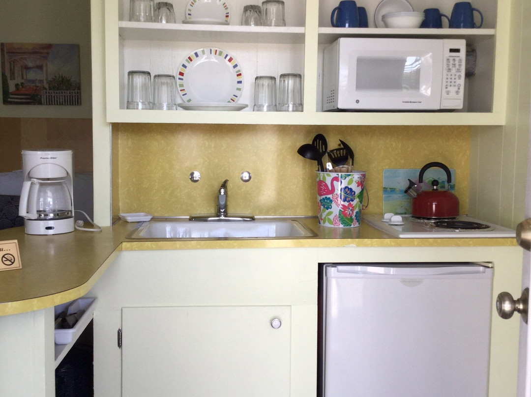 Moontide Motel, Cabins and Apartments主图