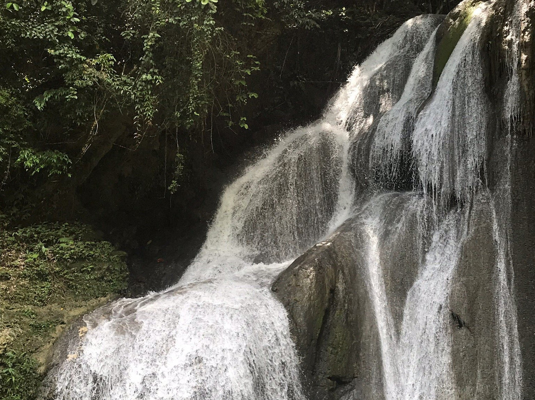 Dimiao Twin Falls景点图片