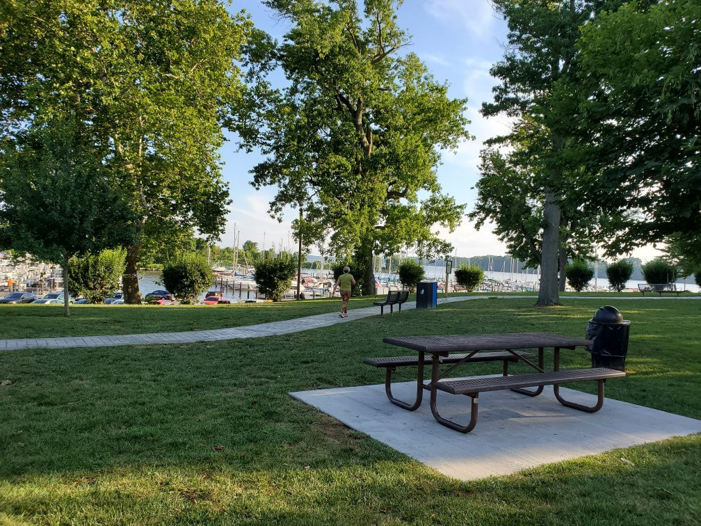 Millard Tydings Memorial Park景点图片