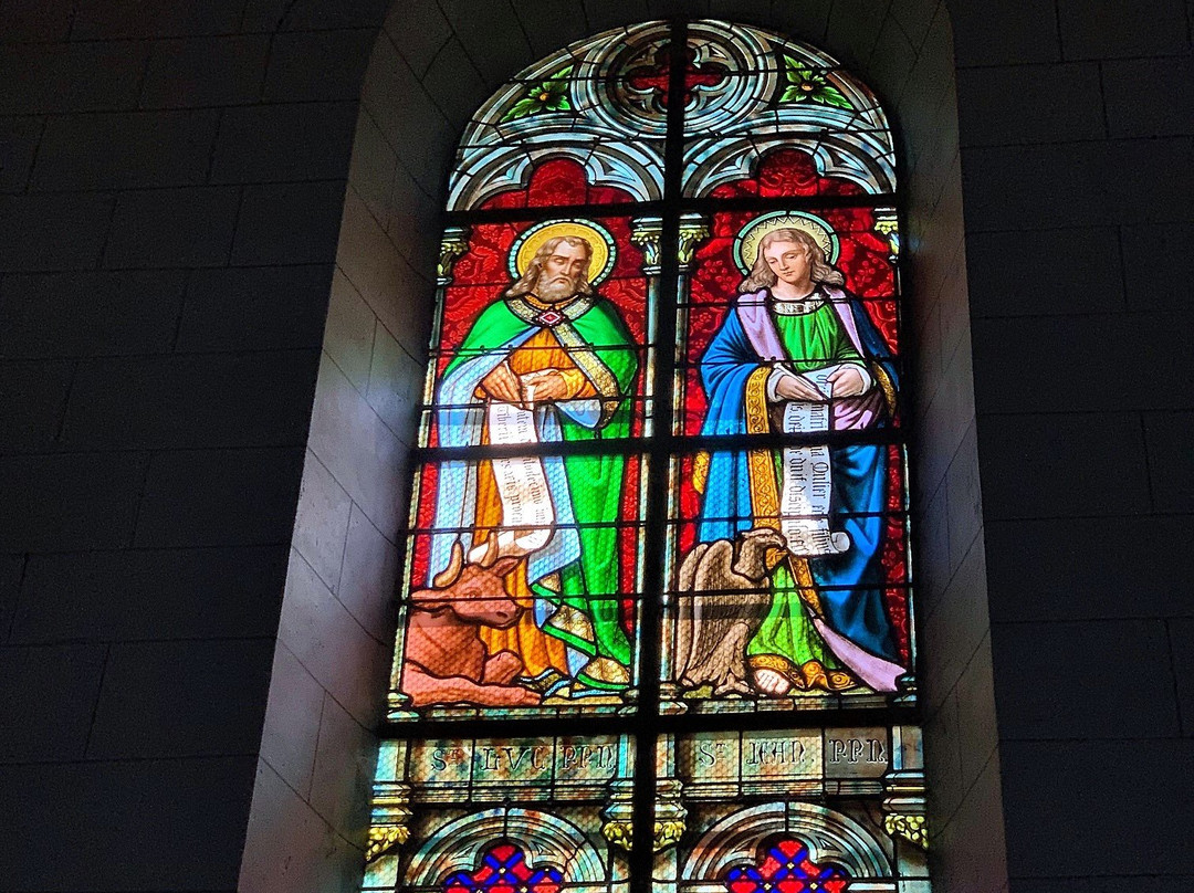 Eglise Saint-Sylvain-Ahun必去景点