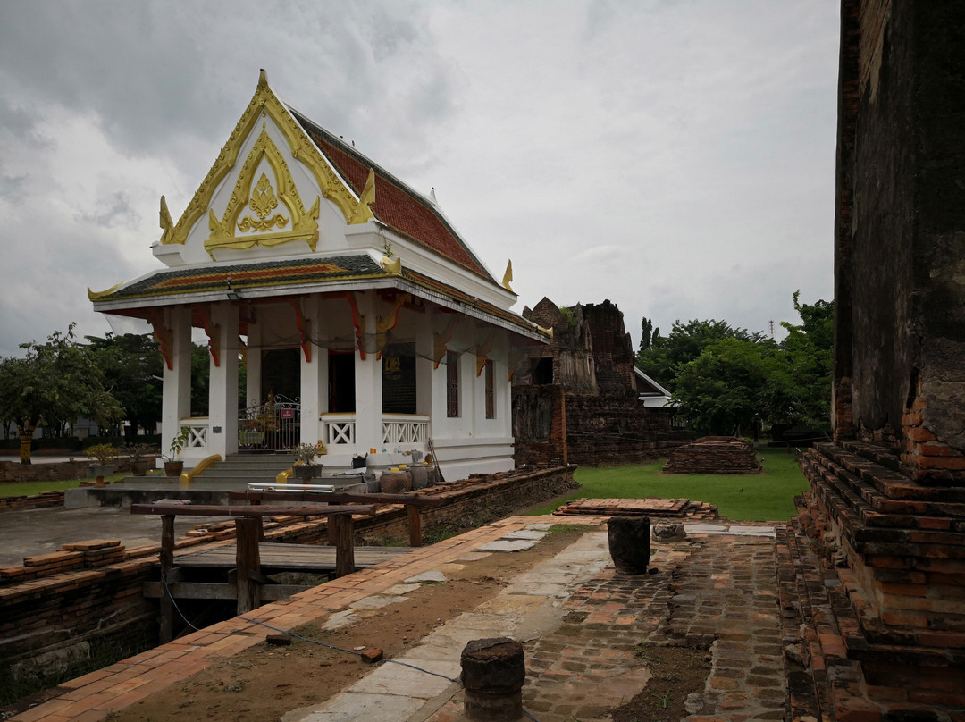 Chula Mani Temple景点图片