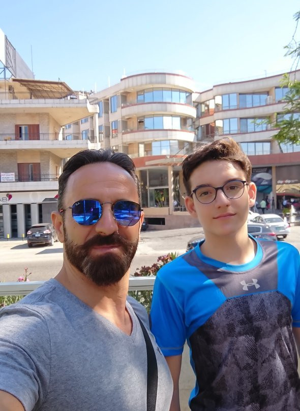 Delora Hotel and Suites主图