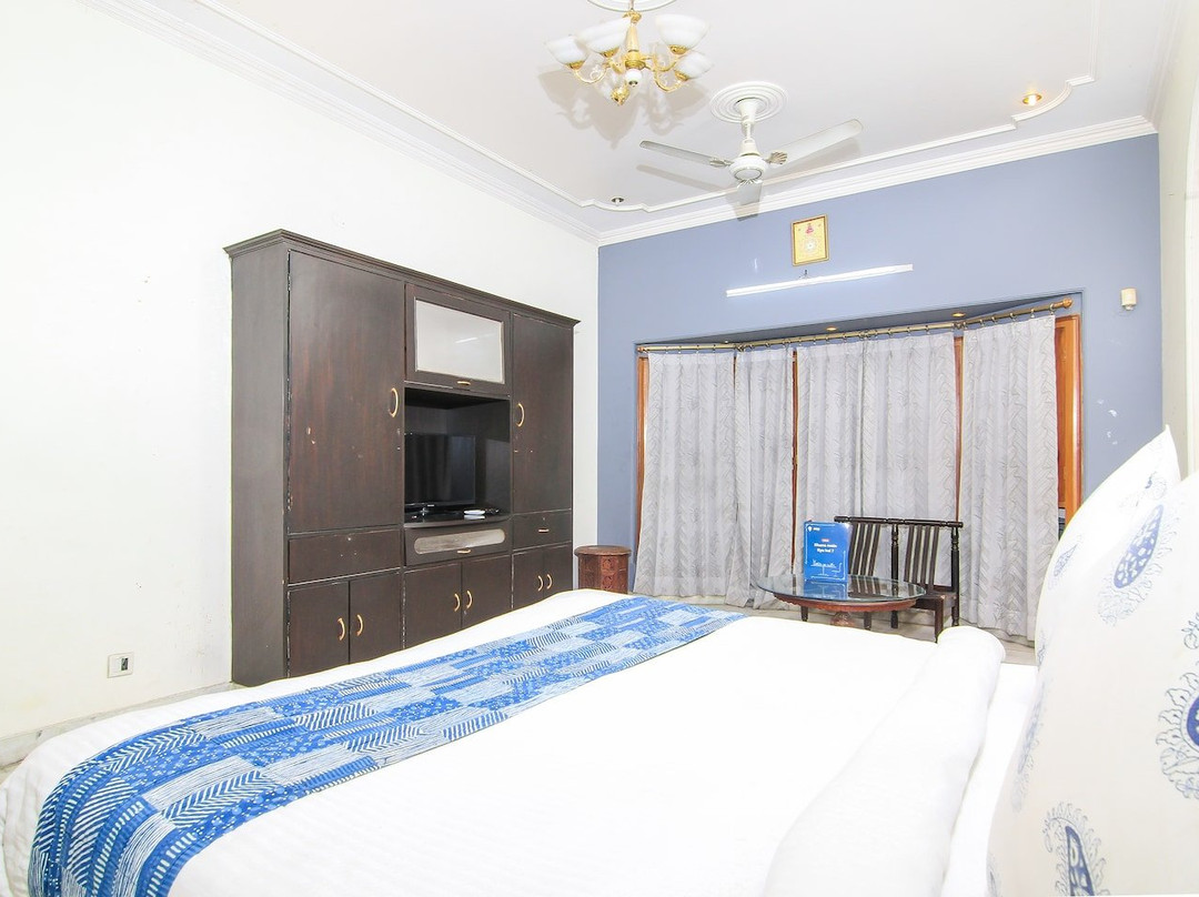 OYO 6242 Jalsa Resort主图