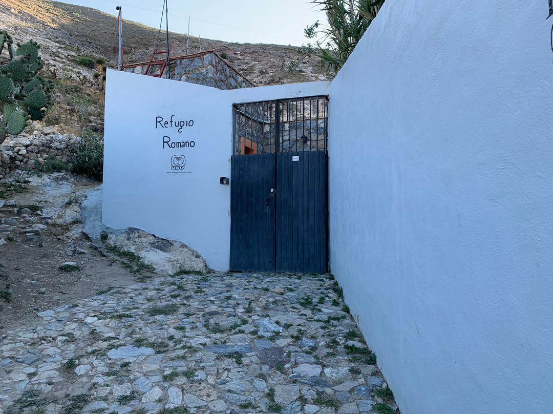 Refugio Romano主图