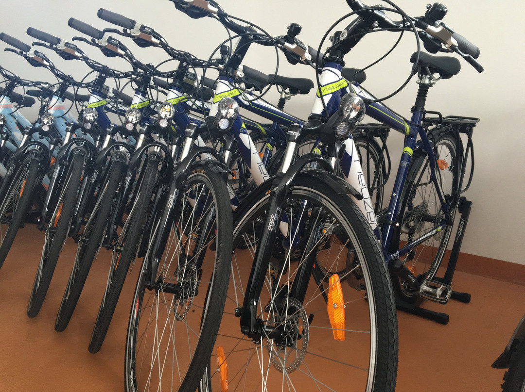 Tisza-tavi Bike Center-Tiszafured必去景点