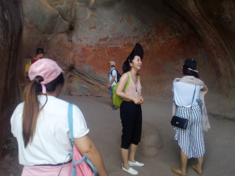 Wengayi Nhau Guides & Shuttle Services-哈拉雷必去景点