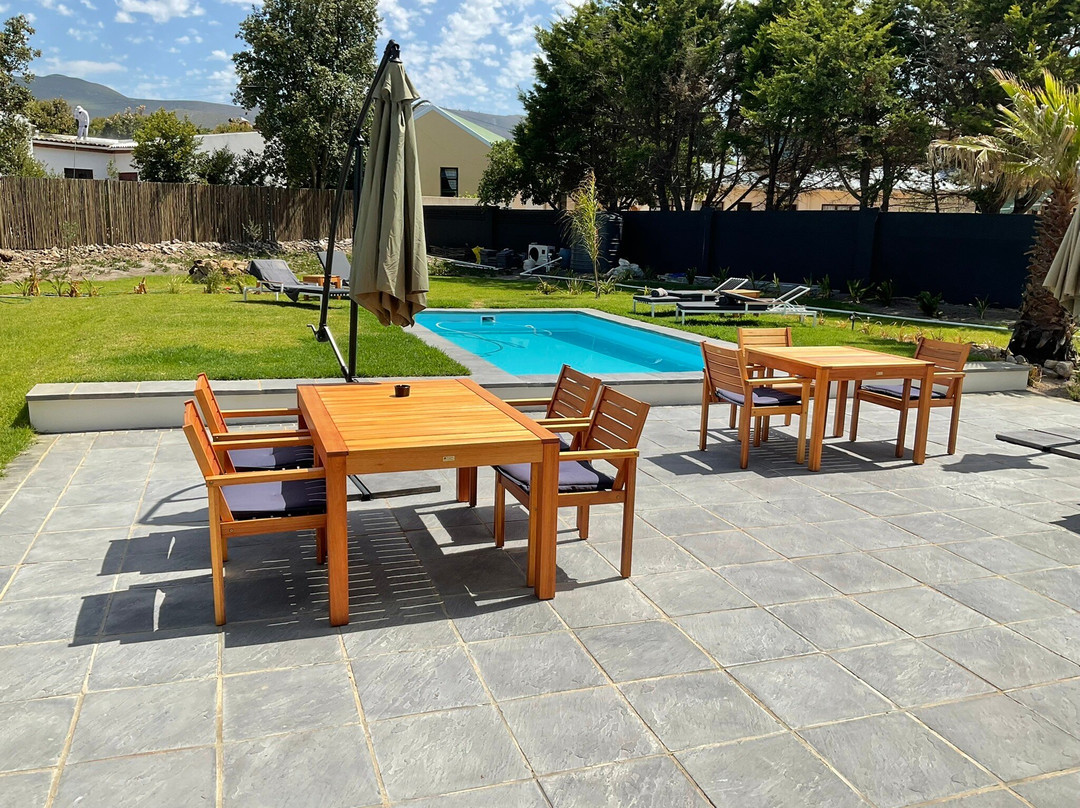 Glow Boutique Suites主图