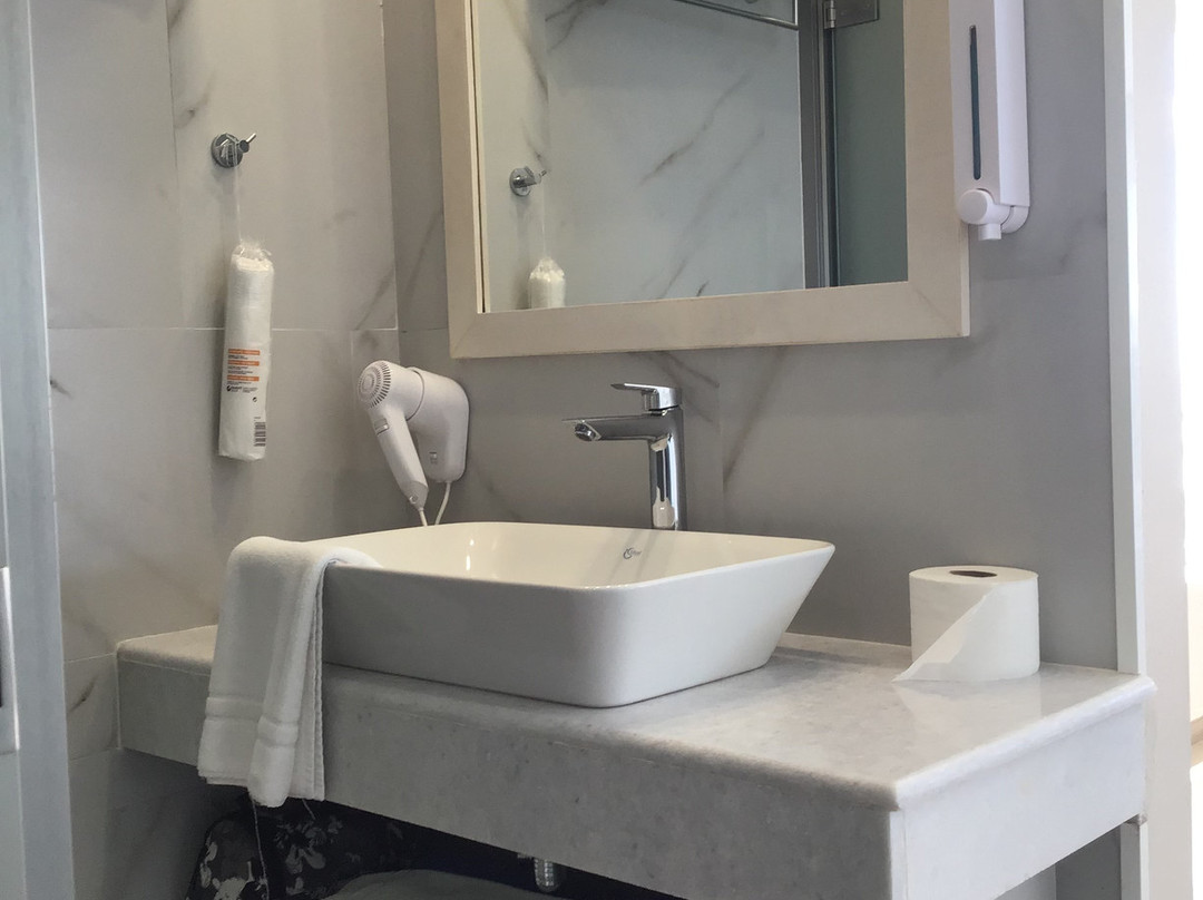 Belussi Beach Hotel & Suites主图