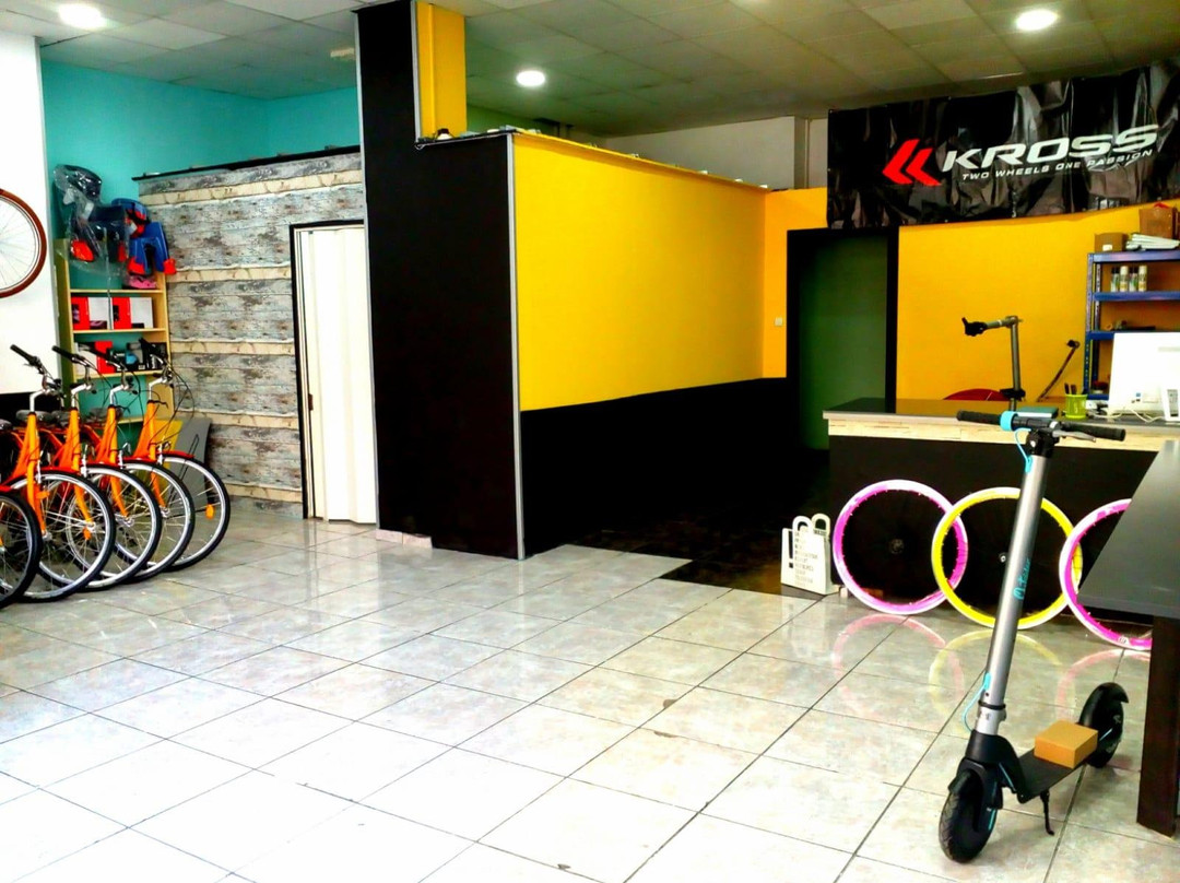 MO'bike Cabanyal Playa-巴伦西亚必去景点