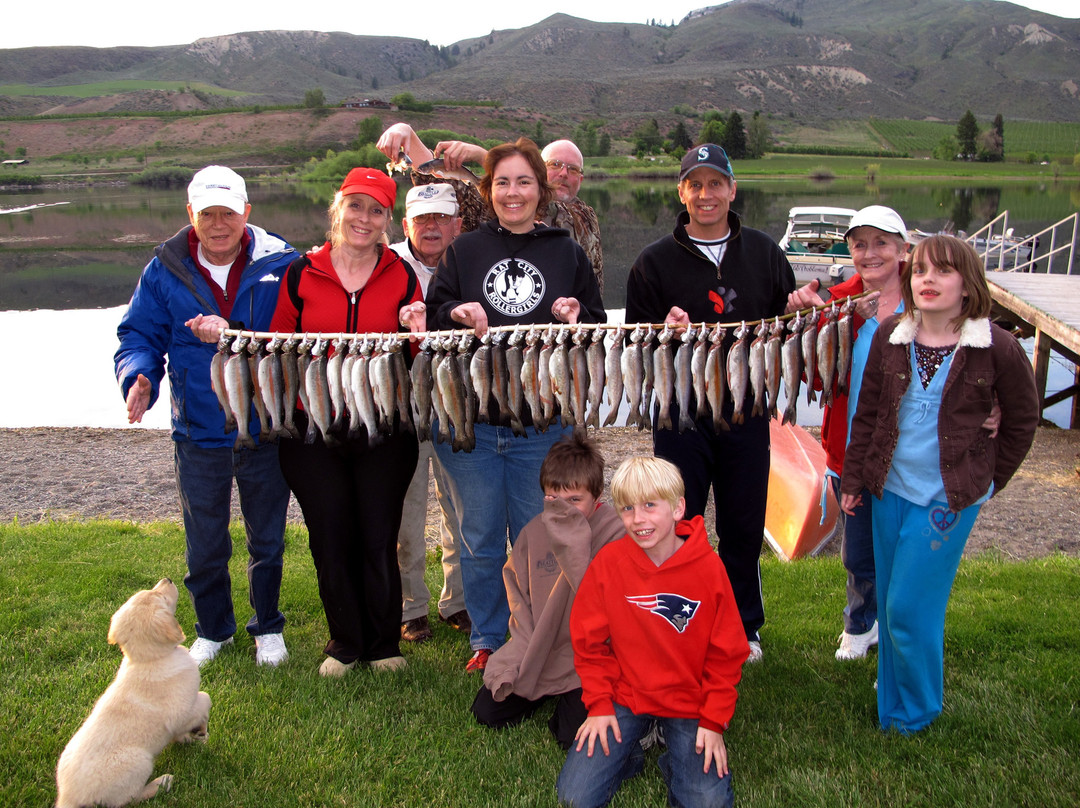 Spectacle Lake Resort主图