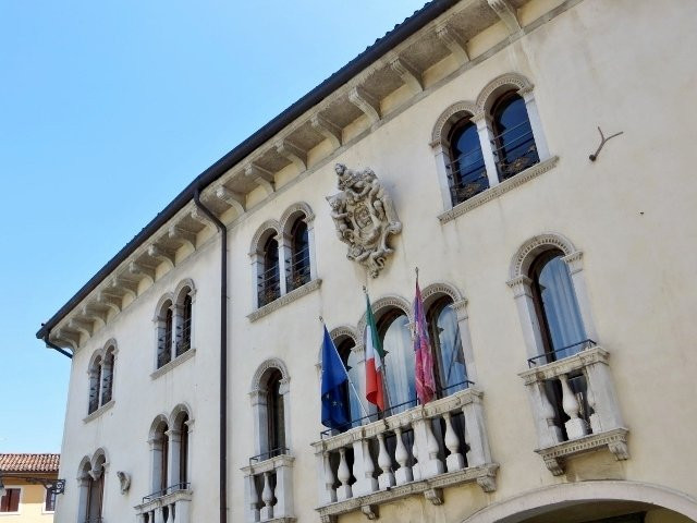 Palazzo Pagani Cesa-贝卢诺必去景点