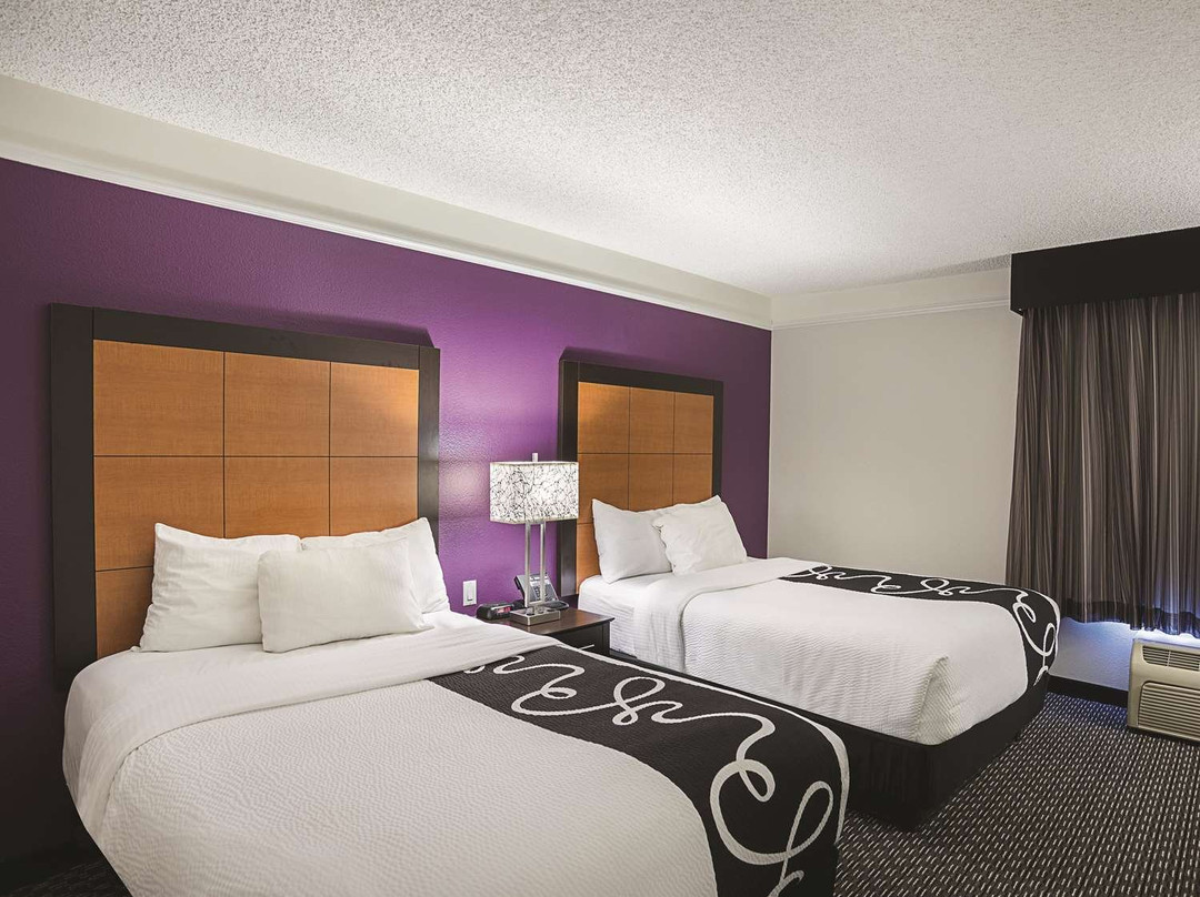 La Quinta Inn & Suites by Wyndham Phoenix Scottsdale